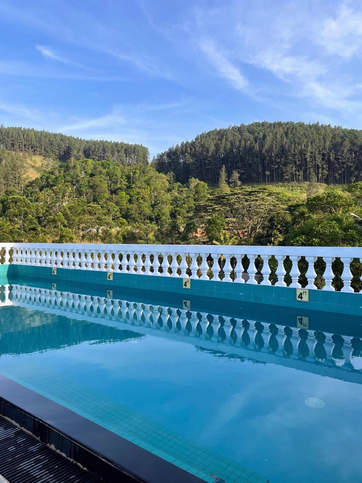 Bellwood Hills Resort & Spa Канди Экстерьер фото
