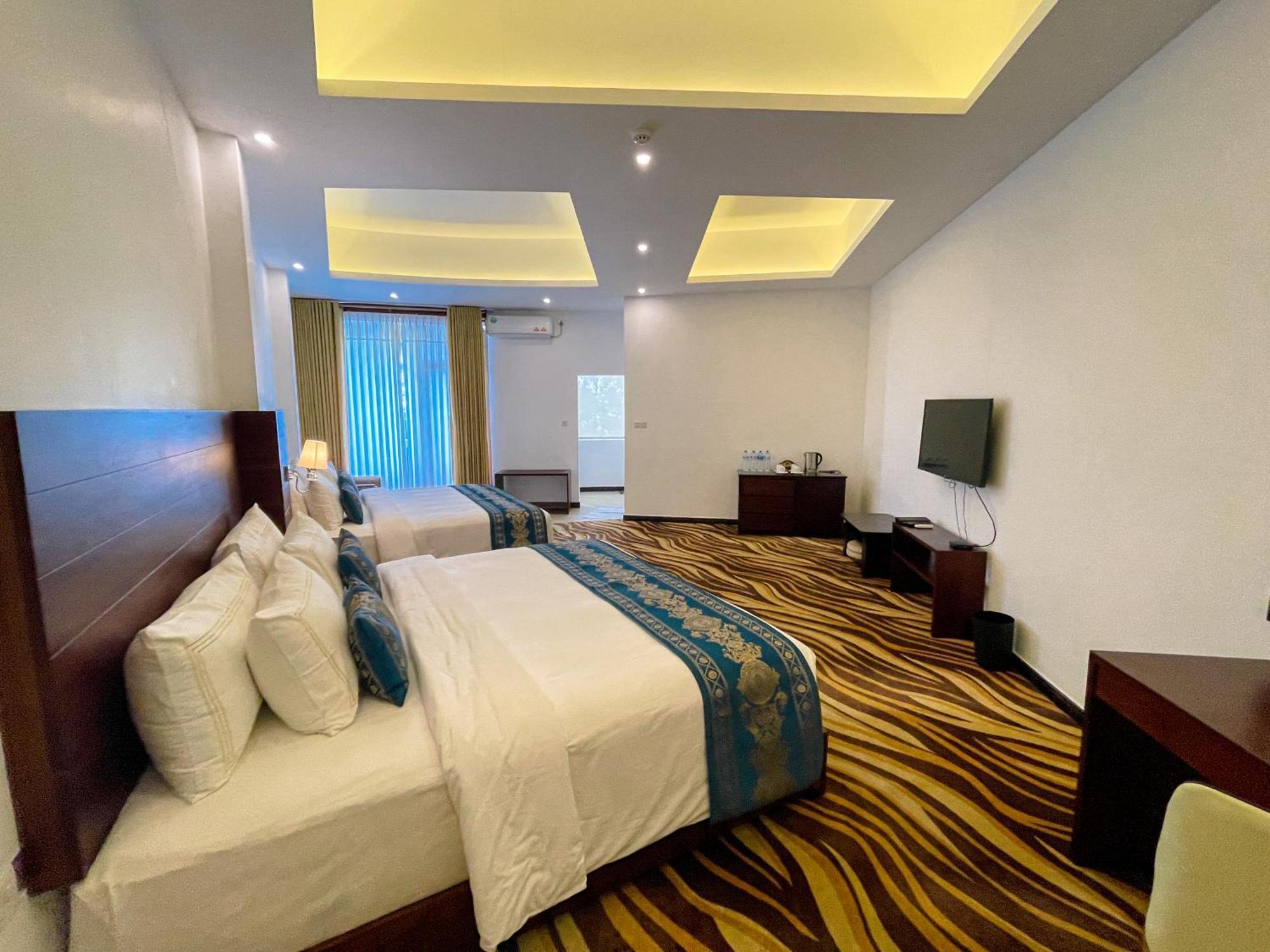 Bellwood Hills Resort & Spa Канди Экстерьер фото
